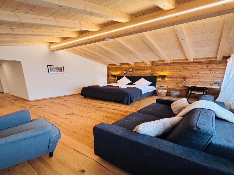 Typically Swiss Hotel Ermitage image