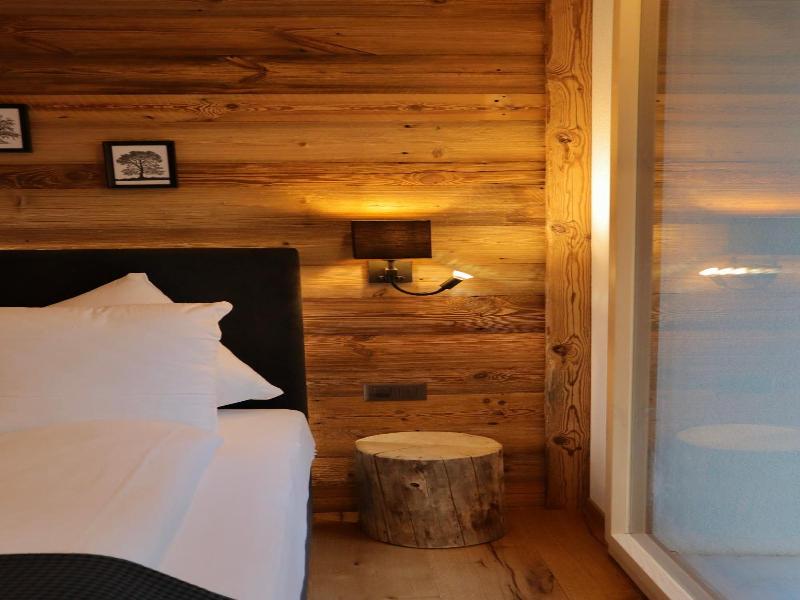 Typically Swiss Hotel Ermitage image