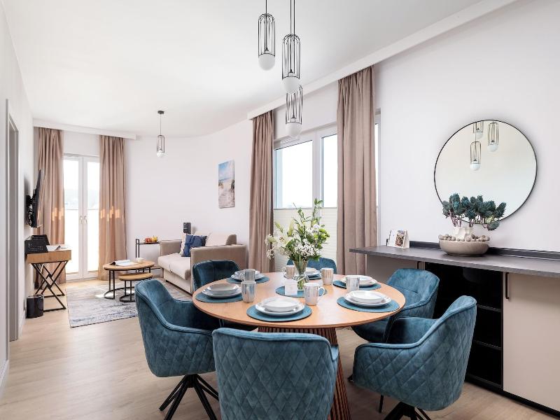 Baltic Waves Resort By Pi Apartments image