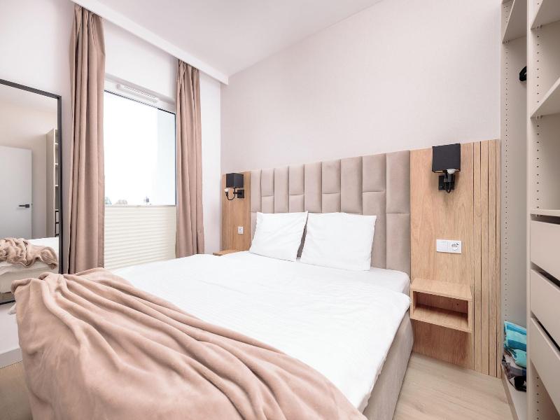 Baltic Waves Resort By Pi Apartments image