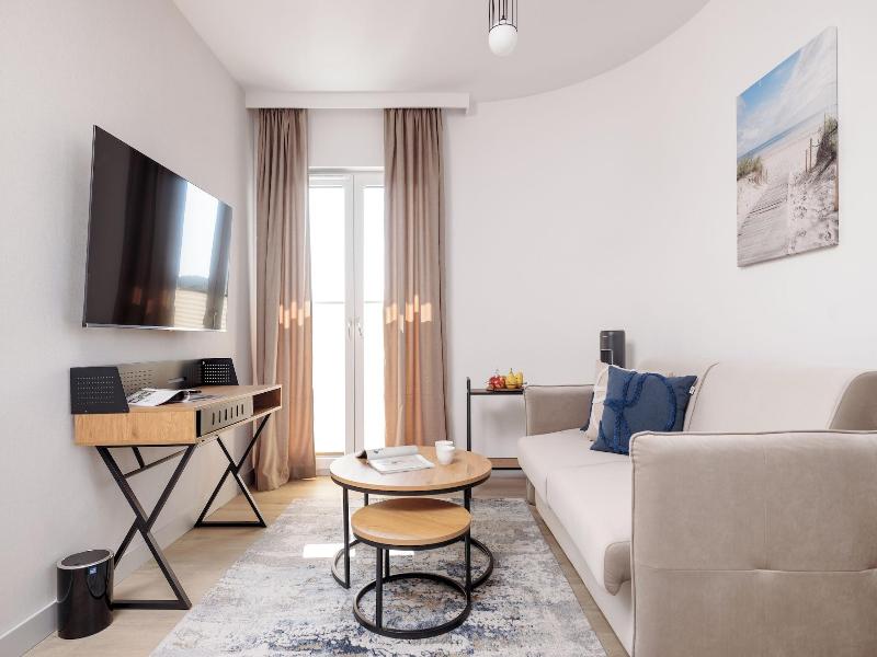 Baltic Waves Resort By Pi Apartments image