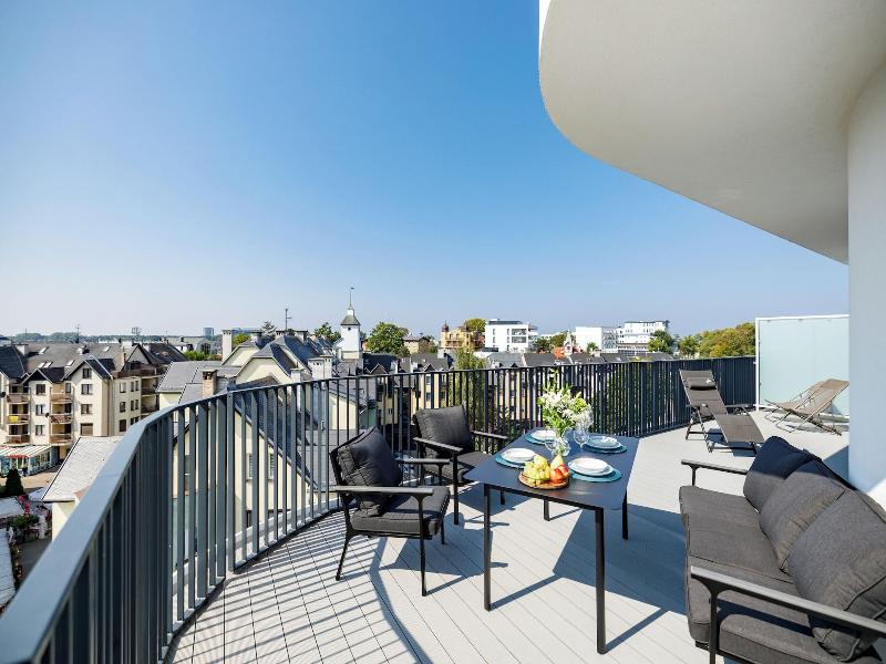 Baltic Waves Resort By Pi Apartments image