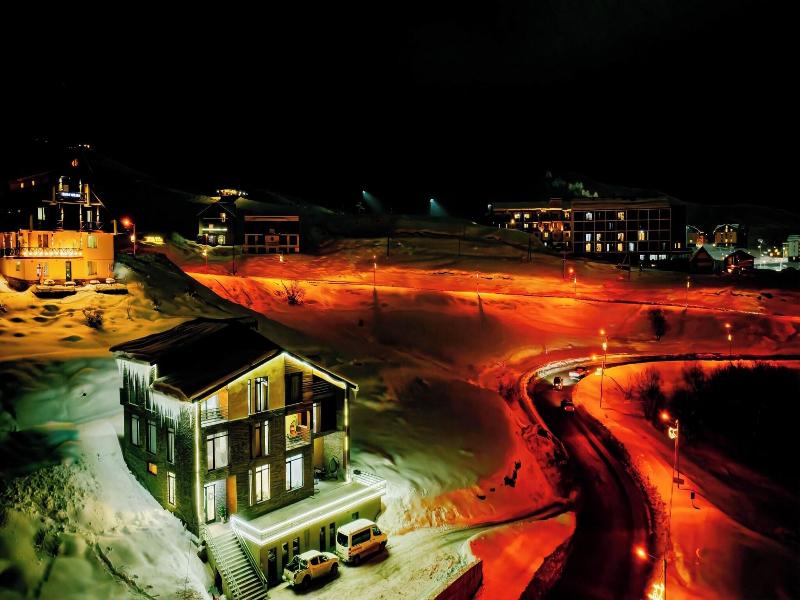 Dandelion Hotel Gudauri image