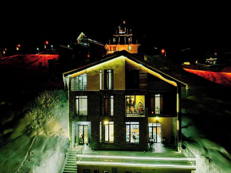 Dandelion Hotel Gudauri image
