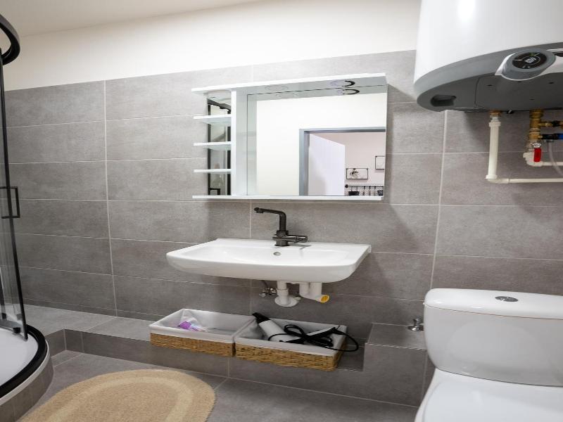 White Wolf House Hostel Apartments image