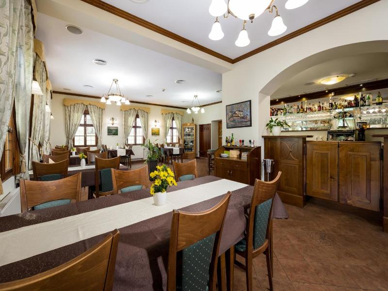 Hotel Zlaty Lev image
