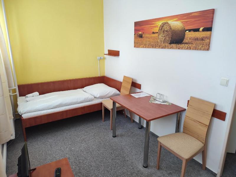 Best Hotel Garni image