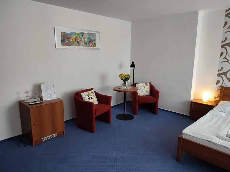 Best Hotel Garni image