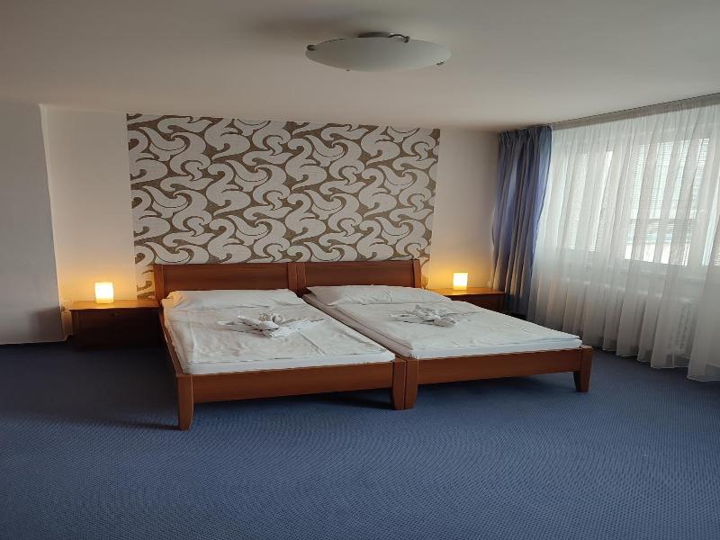 Best Hotel Garni image
