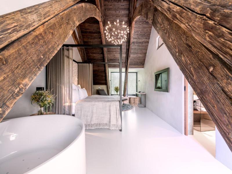 Yard Resort image