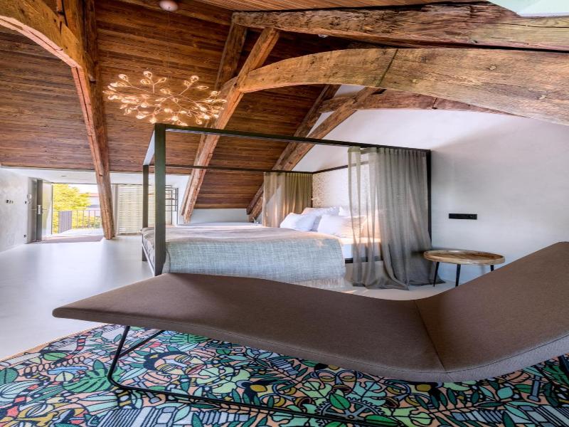 Yard Resort image