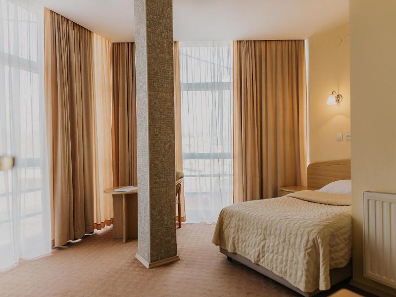 Hotel Silver image