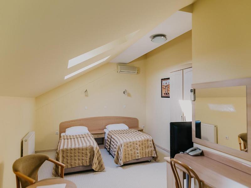 Hotel Silver image