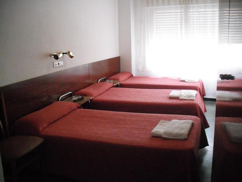 Hostal Cumbre image