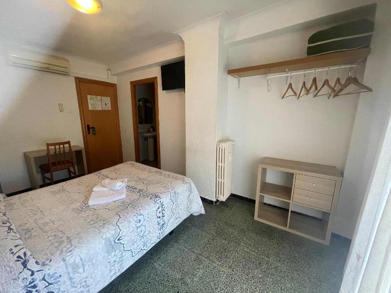 Hostal Cumbre image