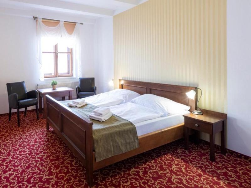 Hotel U Zlatv Ho Kohouta image