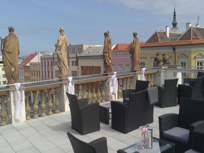 Hotel U Zlatv Ho Kohouta image
