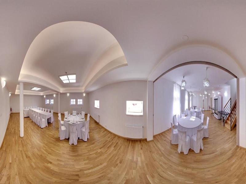Hotel U Zlatv Ho Kohouta image