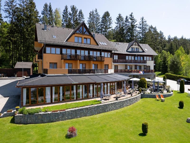 Hotel Slune Anva Louka image