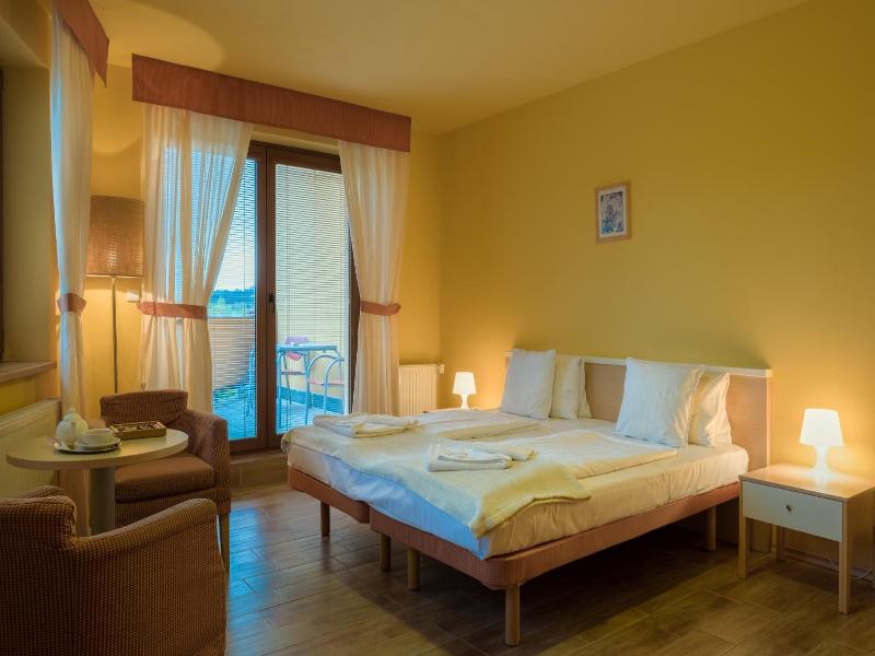 Hotel Slune Anva Louka image