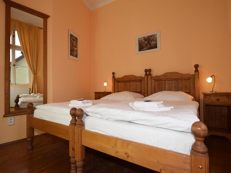 Pension Zv Meckv Apartmv Castle Apartments image