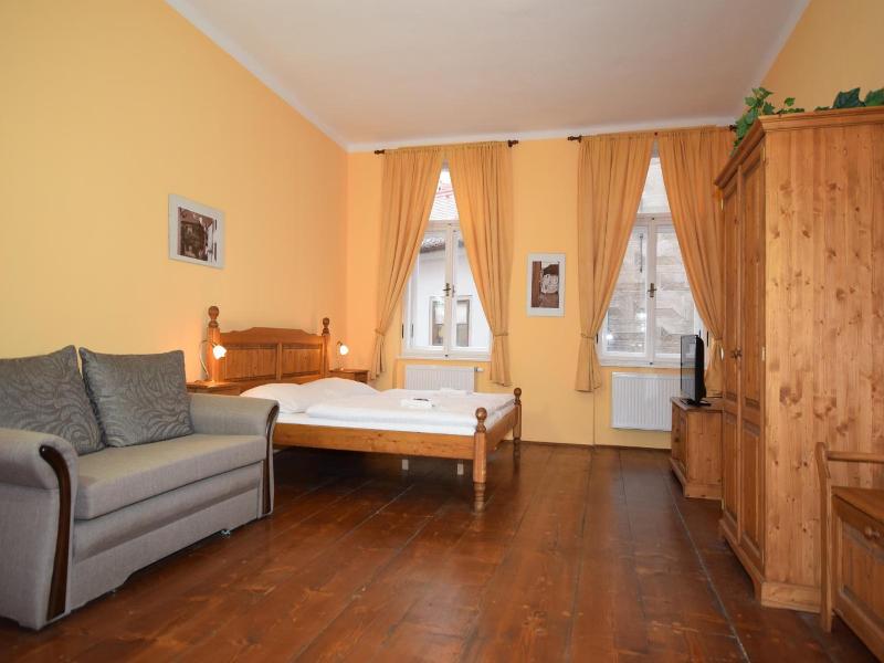 Pension Zv Meckv Apartmv Castle Apartments image