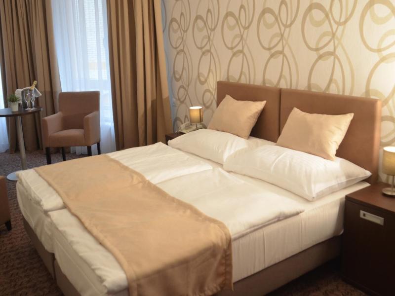 Hotel Atlas image