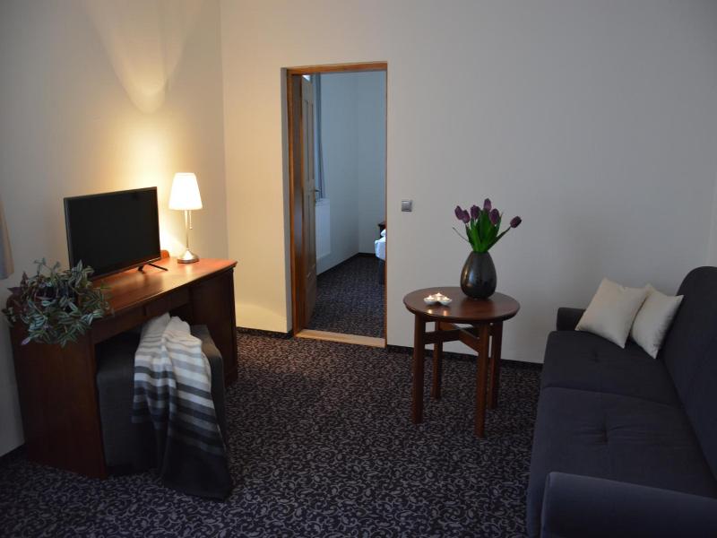 Hotel Zv Mek Velkv Byst Oice image