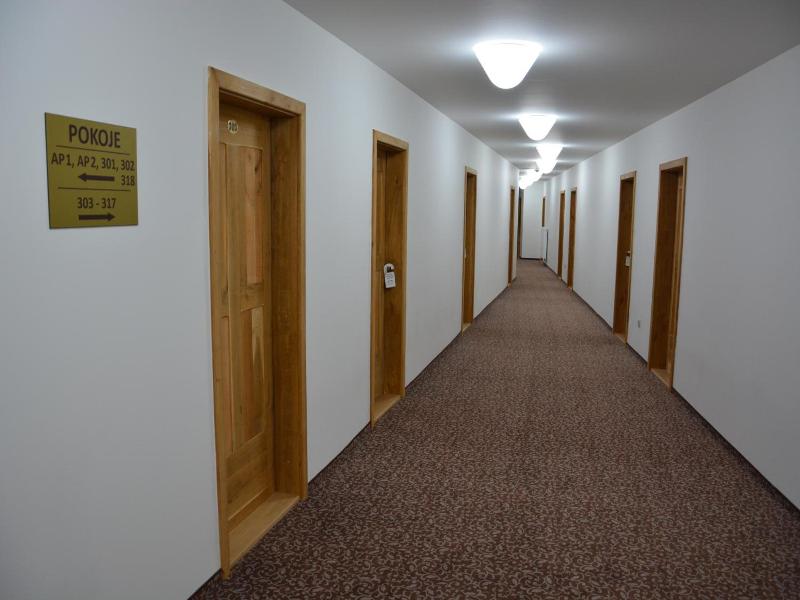 Hotel Zv Mek Velkv Byst Oice image
