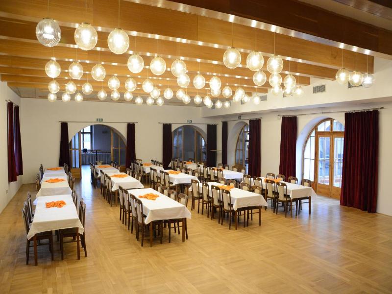 Hotel Zv Mek Velkv Byst Oice image