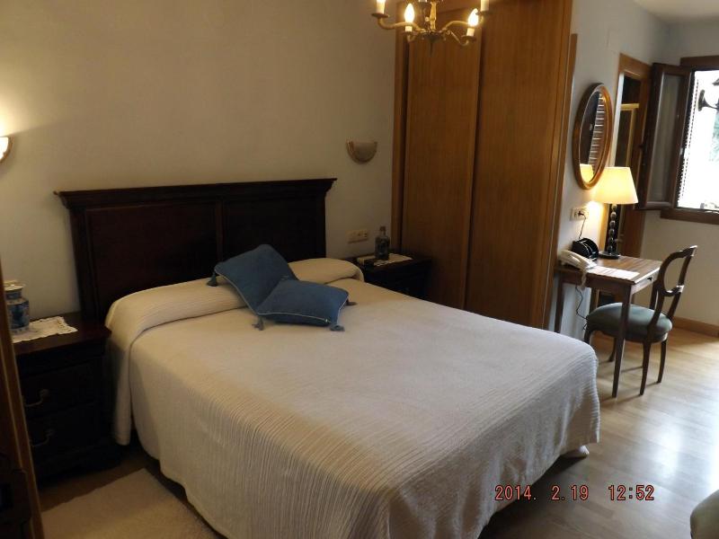 Hotel Azkue image