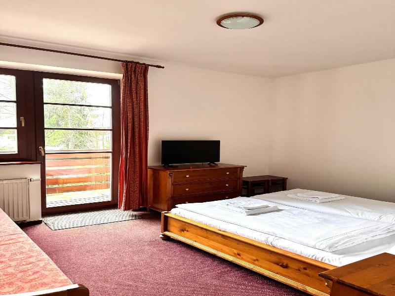 Sport Hotel Pomi image