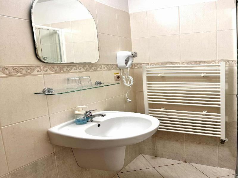 Sport Hotel Pomi image
