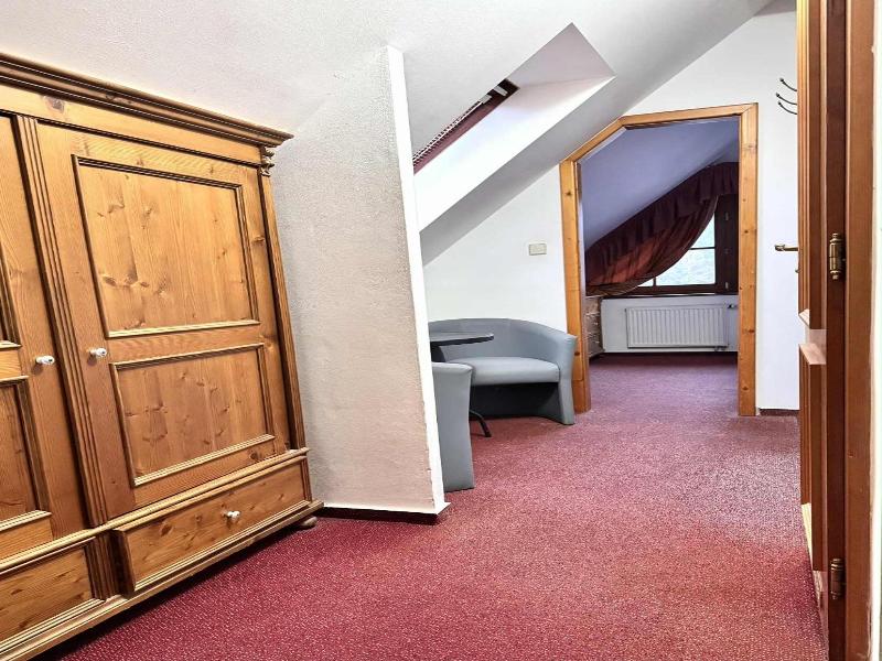Sport Hotel Pomi image
