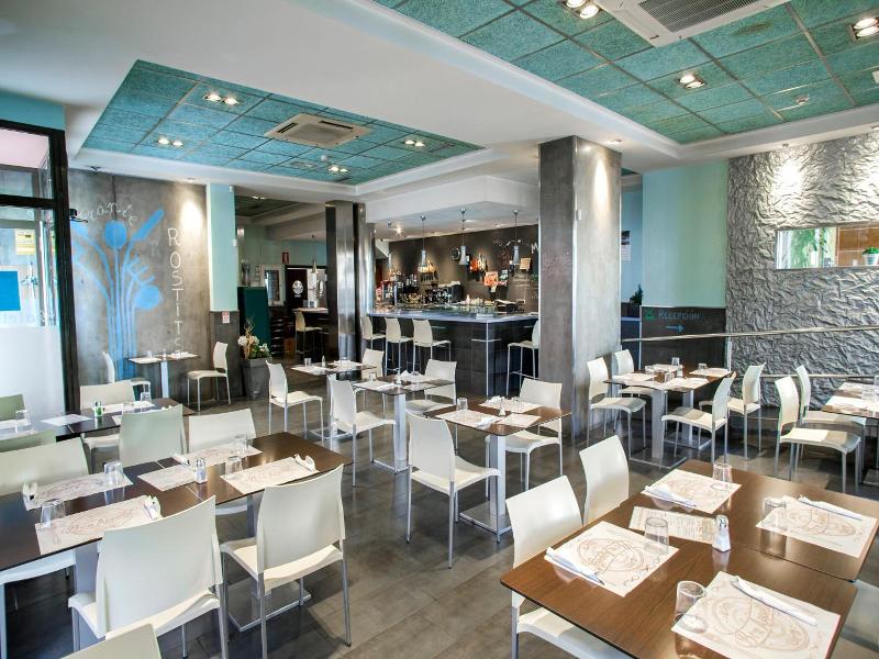 Hotel Rostits image