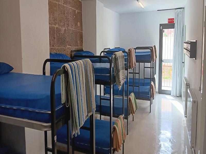 Albergue Santiago Apostol image