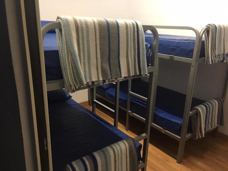 Albergue Santiago Apostol image