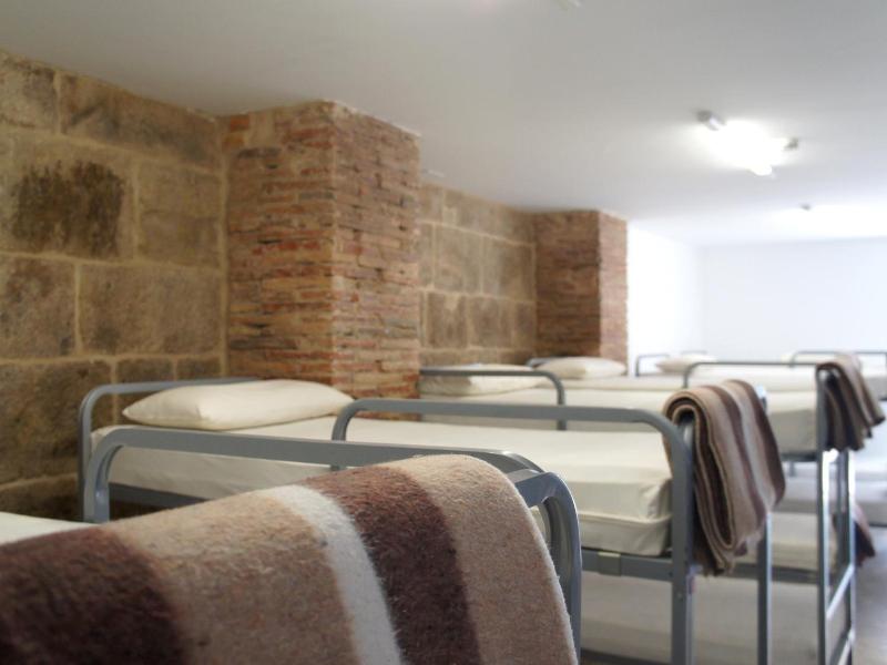 Albergue Santiago Apostol image