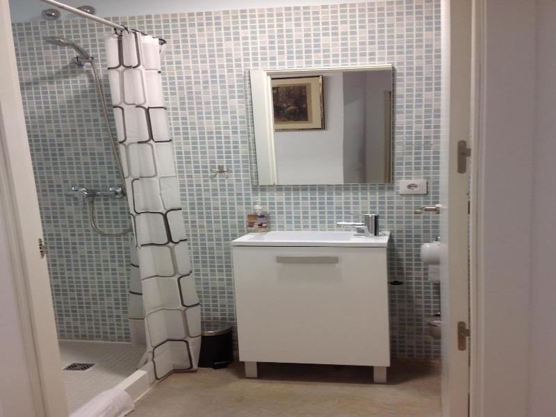 Albergue Santiago Apostol image