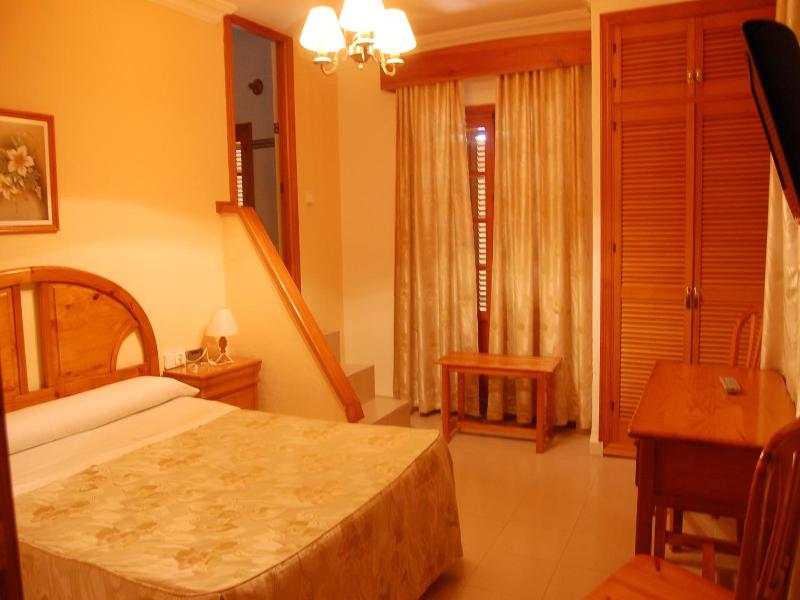 Hotel Antonio Conil image