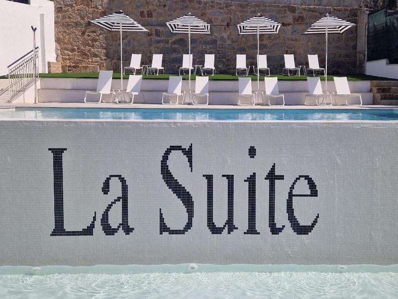 La Suite Hotel image