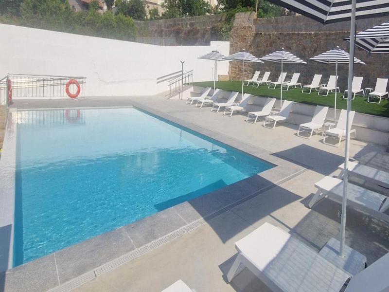 La Suite Hotel image
