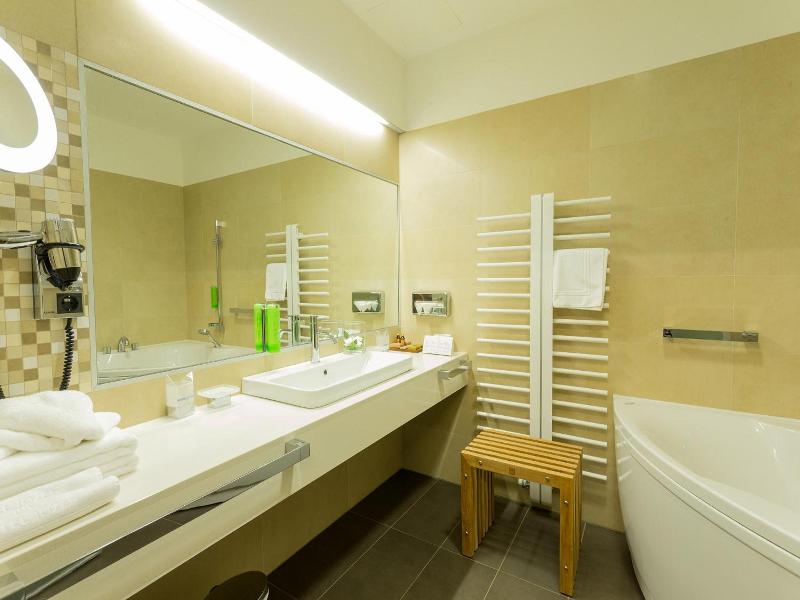 Hotel Jozef image