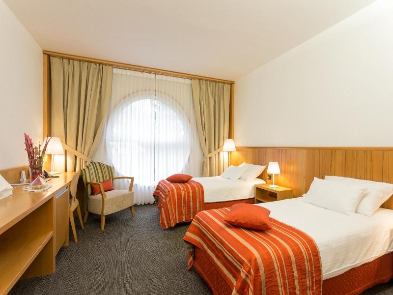 Hotel Jozef image