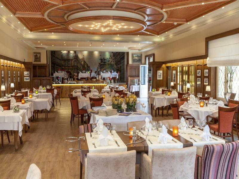 Hv Tel Restaurant Victor Hugo image