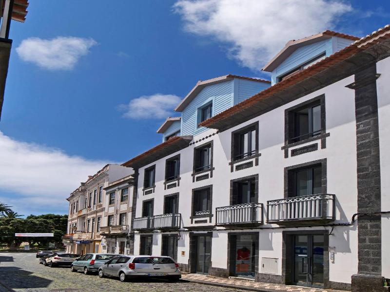 Faial Marina Apartments 1