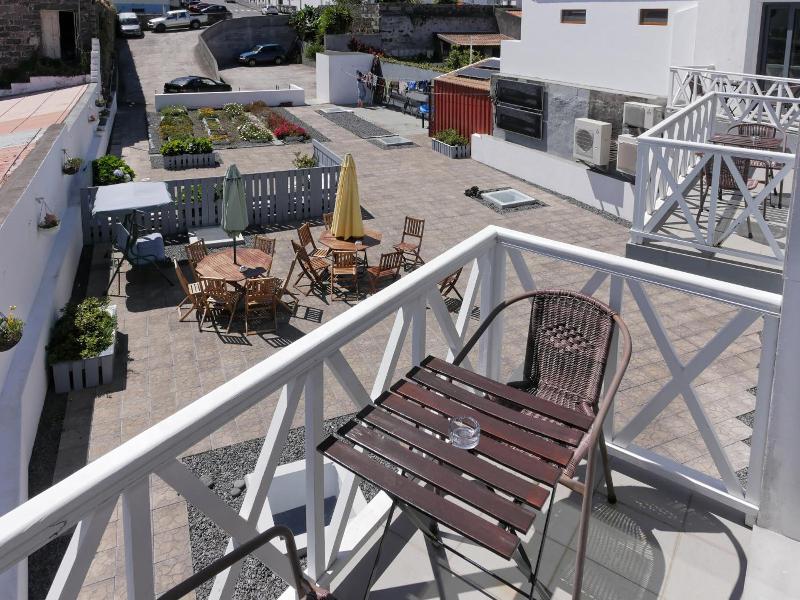 Faial Marina Apartments 1