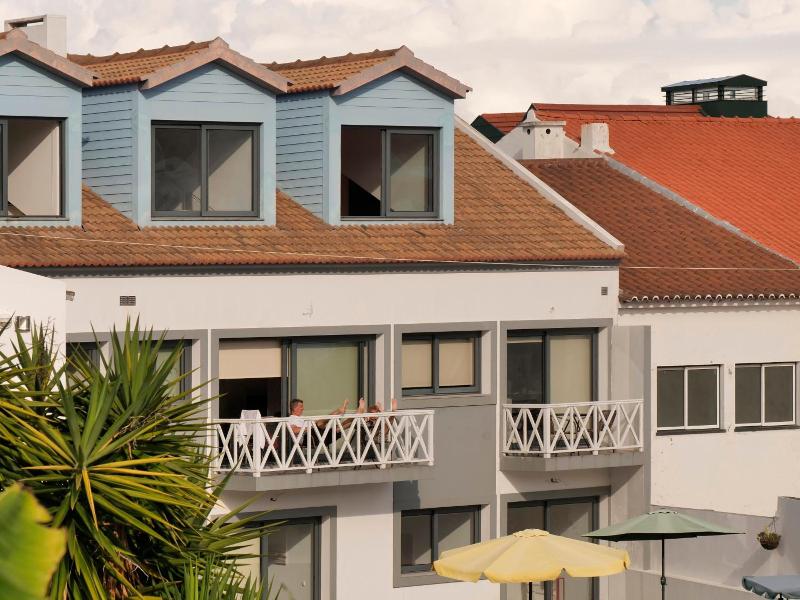Faial Marina Apartments 1