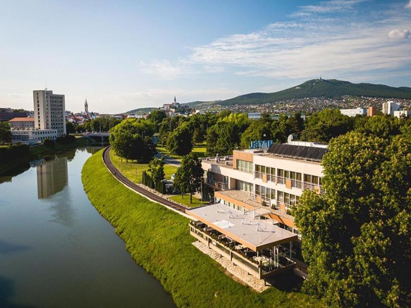 Hotel River image