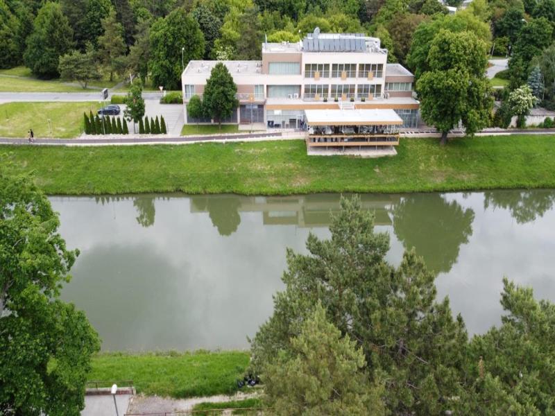 Hotel River image